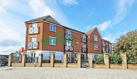 Fencepiece Road, Ilford IG6