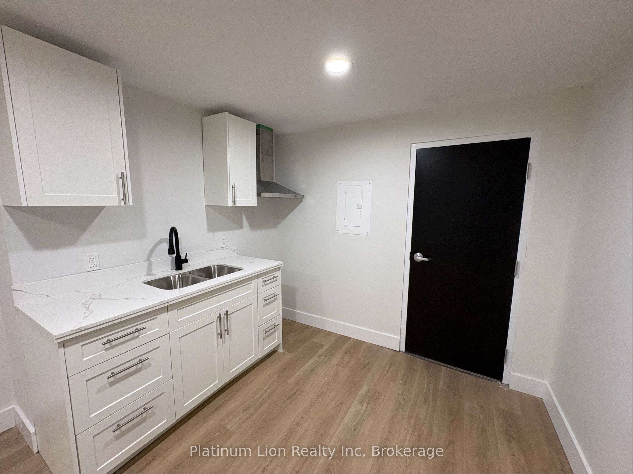 Additional image 3 of 6-803 King Street, Port Colborne, ON, L3K 4J3