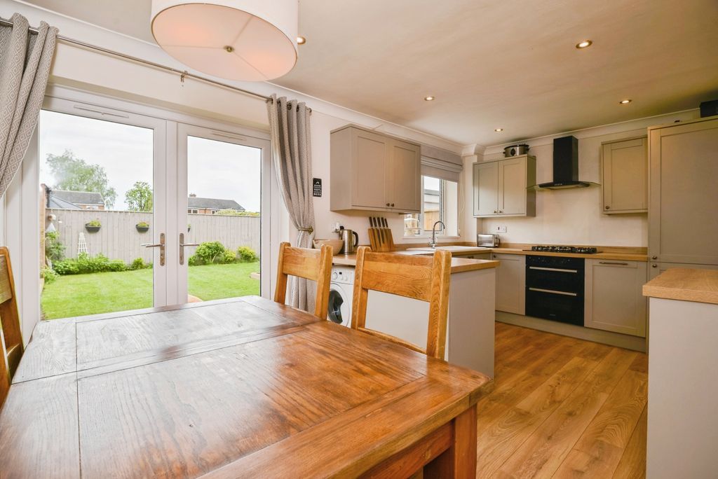 Additional image 5 of 3 bed semi-detached house for saleOak Tree Close, Bedale DL8