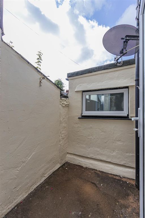 Additional image 11 of 1 bed flat for saleTyn-Y-Coed Place, Roath, Cardiff CF24