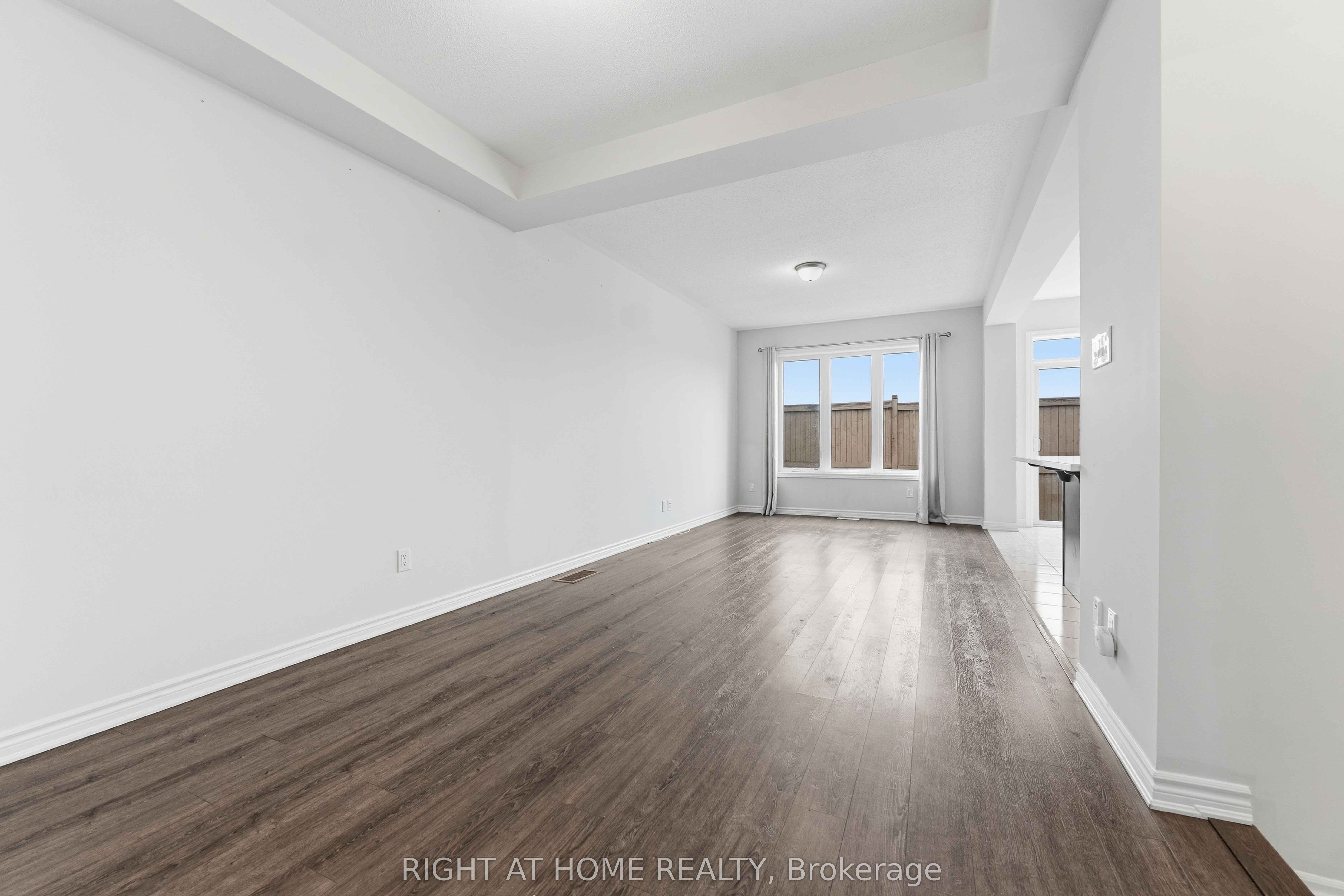 Additional image 6 of 404 Edgevalley Court, Ottawa, ON, K2S 2R3