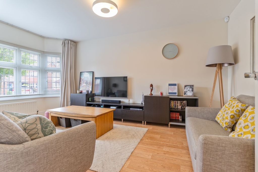 Additional image 3 of 4 bed detached house for saleArlington Grange Close, Newport NP20