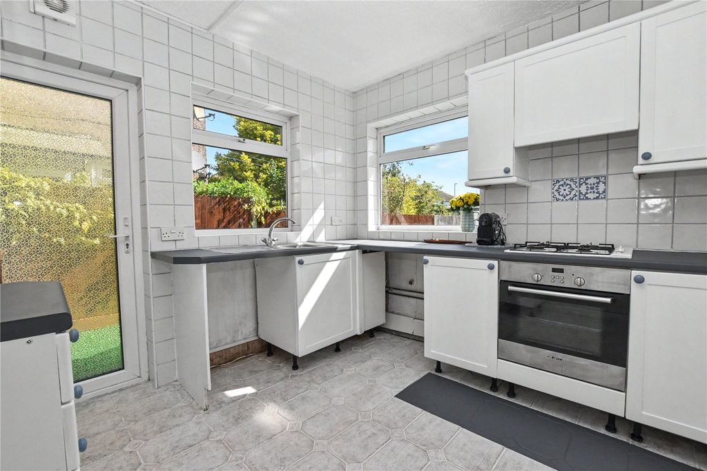 Additional image 2 of 2 bed maisonette for saleChurch Road, Bexleyheath DA7