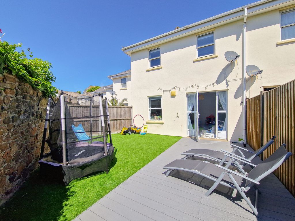 2 bed property for sale27 Orchid Court, St Helier JE2