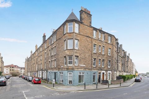 39/2 Marionville Road, Meadowbank, Edinburgh EH7
