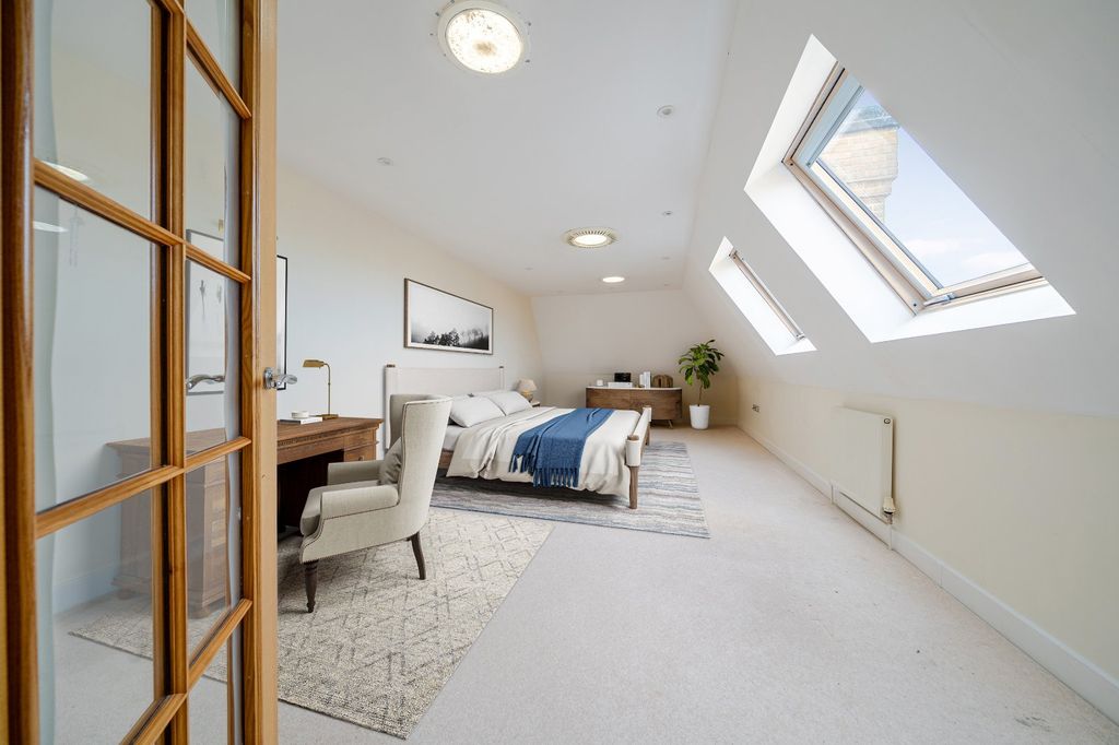 3 bed flat for saleLansdowne Road, Bromley BR1 photo 5