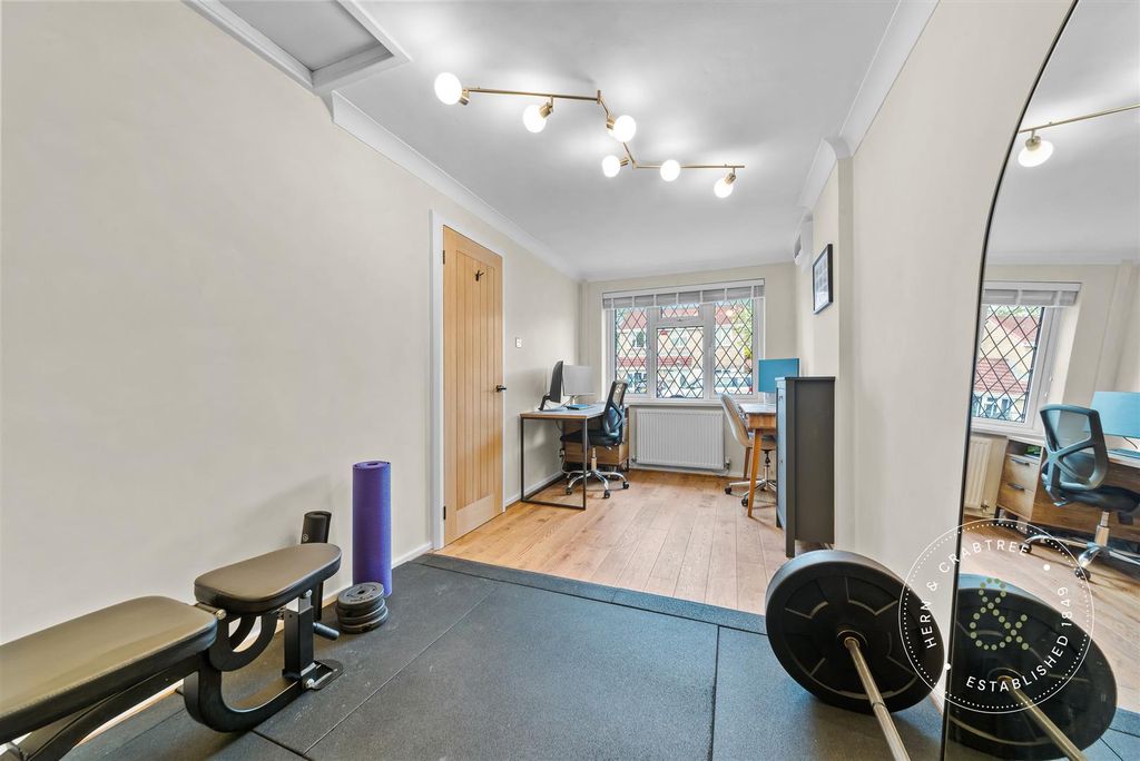 Additional image 7 of 3 bed semi-detached house for saleSilver Birch Close, Whitchurch, Cardiff CF14