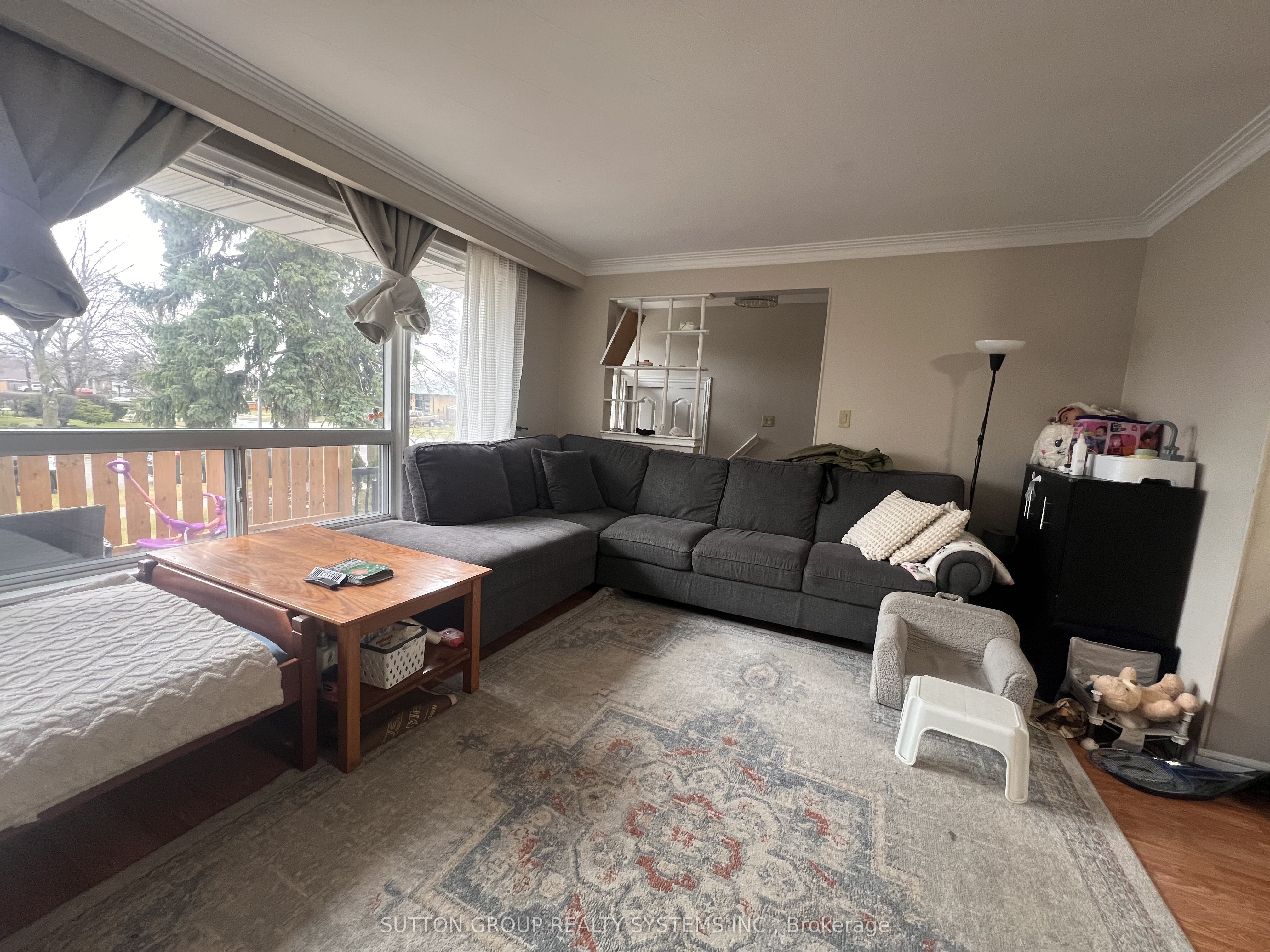 Additional image 3 of Main Floor-36 Odessa Avenue, Toronto, ON, M9C 4J8