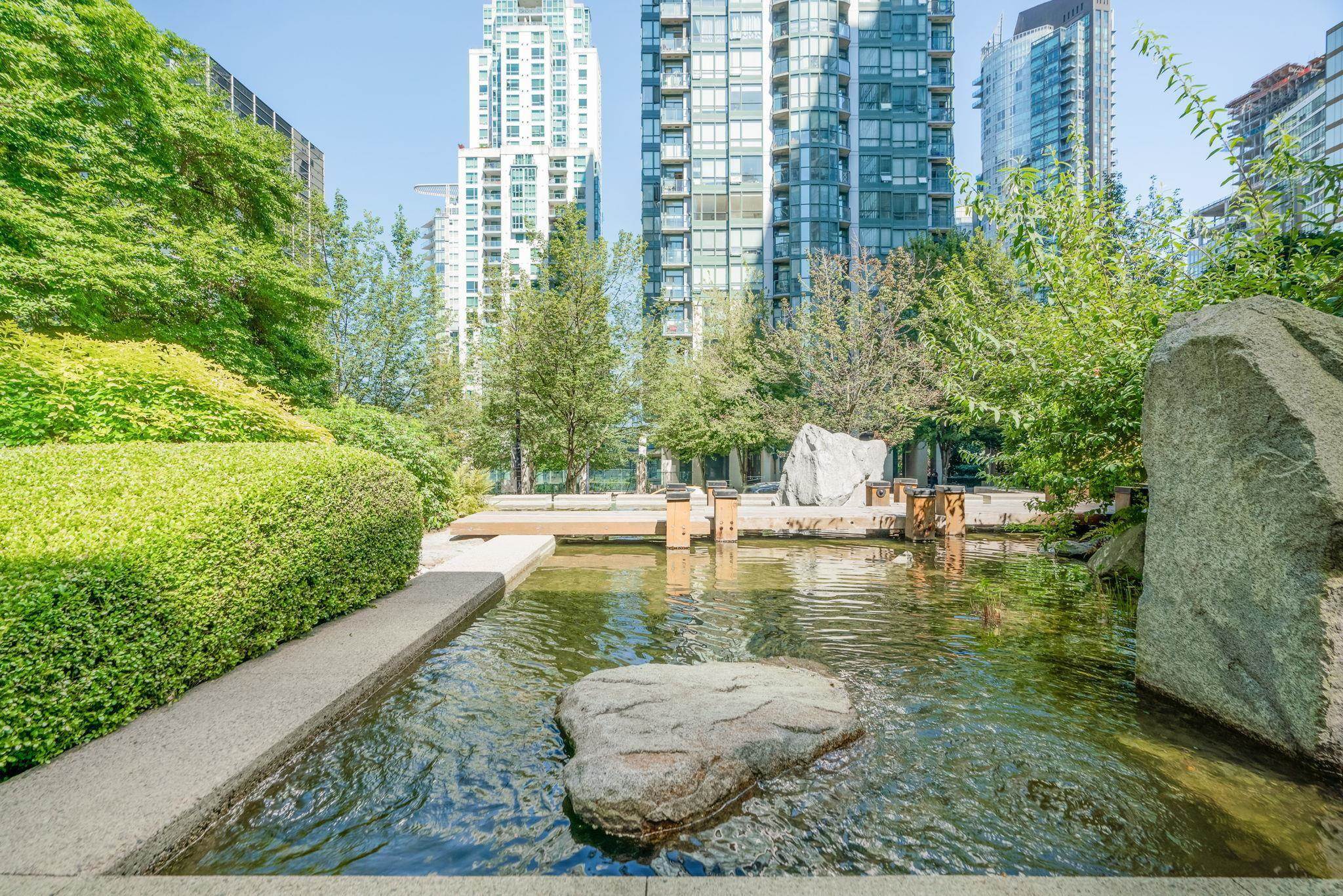 1808-1200 Georgia Street W, Vancouver, BC, V6E 4R2