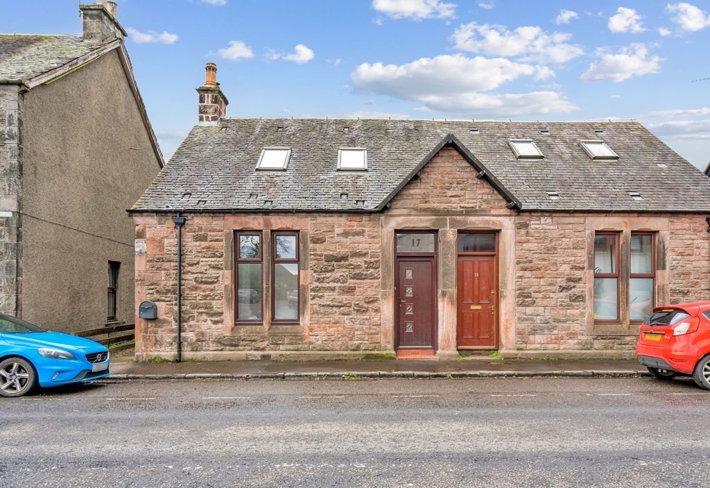 3 bed semi-detached house for saleTullibody Road, Alloa FK10