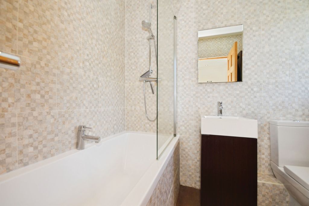 Additional image 19 of 4 bed detached house for saleBaslow Road, Bakewell DE45
