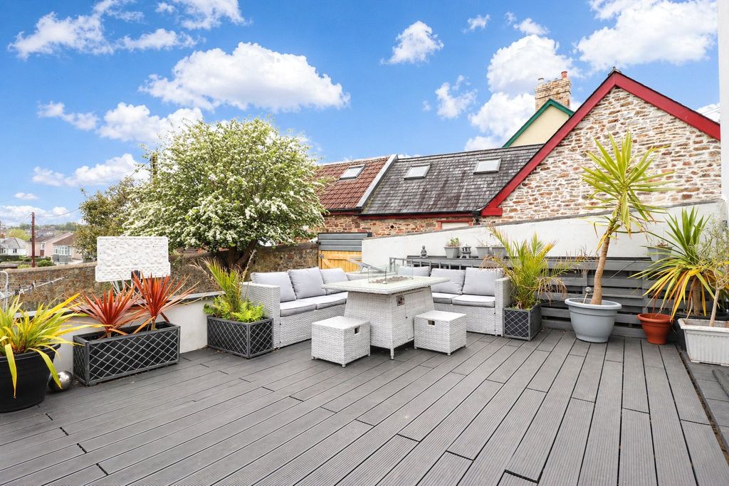 Additional image 25 of 5 bed semi-detached house for saleOrchard Hill, Bideford EX39