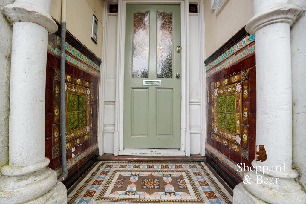 Additional image 30 of 2 bed flat for salePrinces Street, Roath, Cardiff CF24