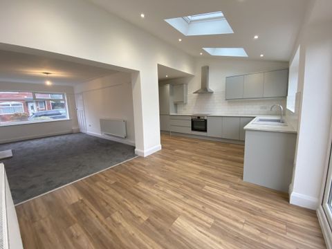 St. Austells Drive, Swinton M27