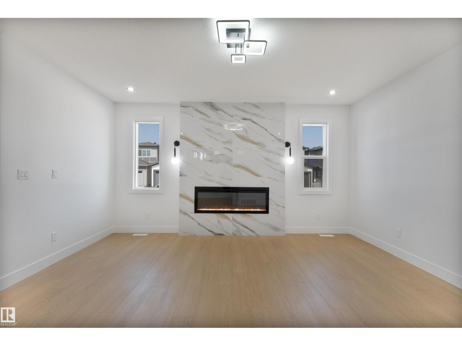 215 Falcon Crescent, Leduc, AB, T9E1V2