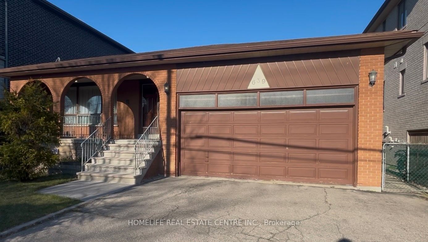 639 Royal York Road, Toronto, ON, M8Y 2S9
