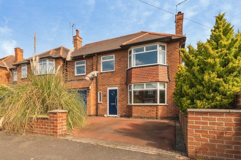 Aspley Park Drive, Nottingham, Nottinghamshire NG8