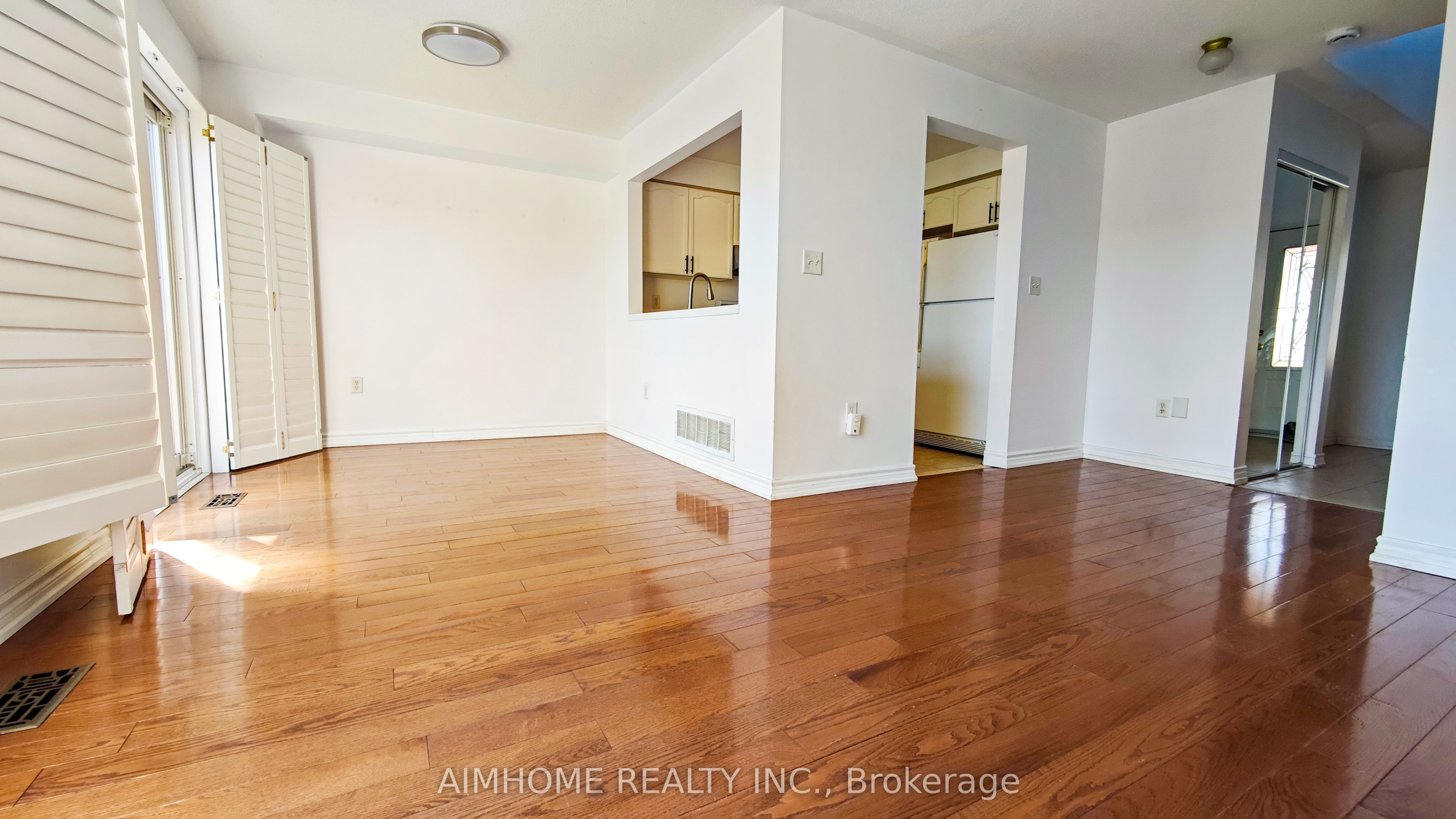 Additional image 2 of 340 Kittridge Road, Oakville, ON, L6H 7K6