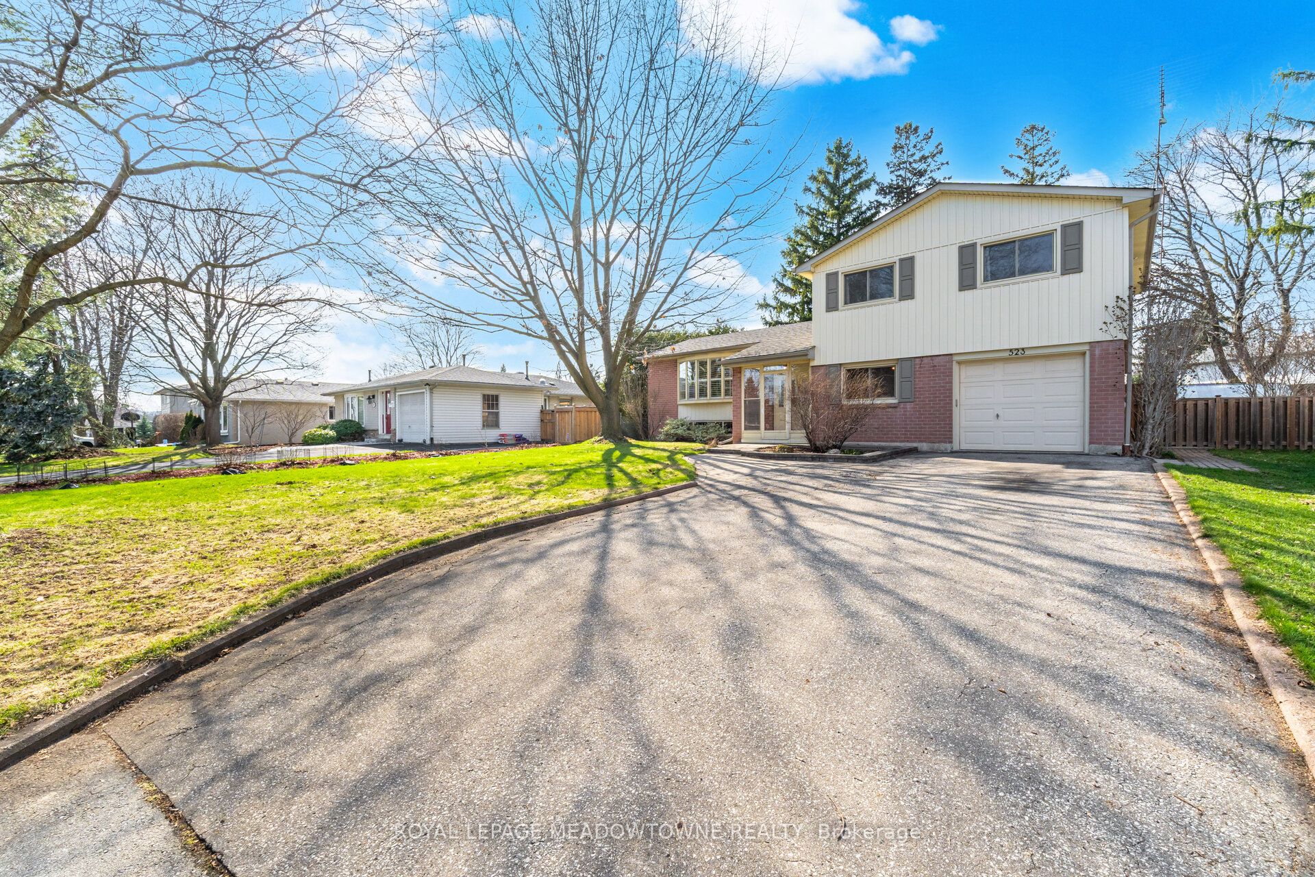 Additional image 2 of 523 Trafalgar Court, Milton, ON, L9T 3A8