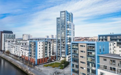 Meadowside Quay Square, Flat 9/1, Glasgow Harbour, Glasgow G11