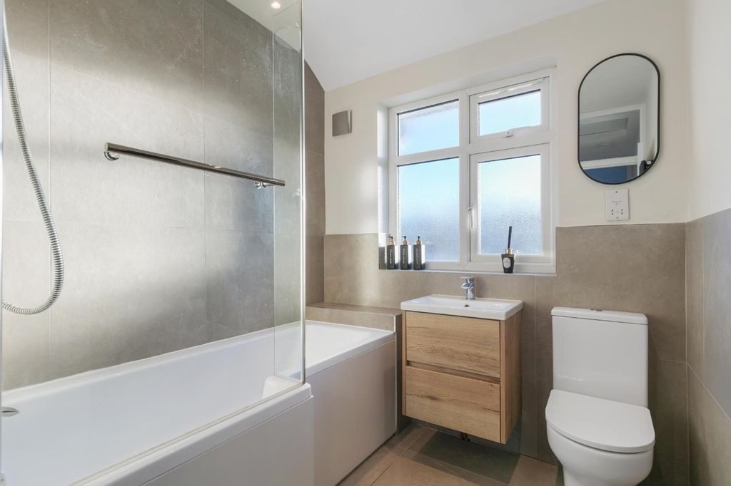 Additional image 7 of 3 bed terraced house for saleAviemore Way, Beckenham BR3
