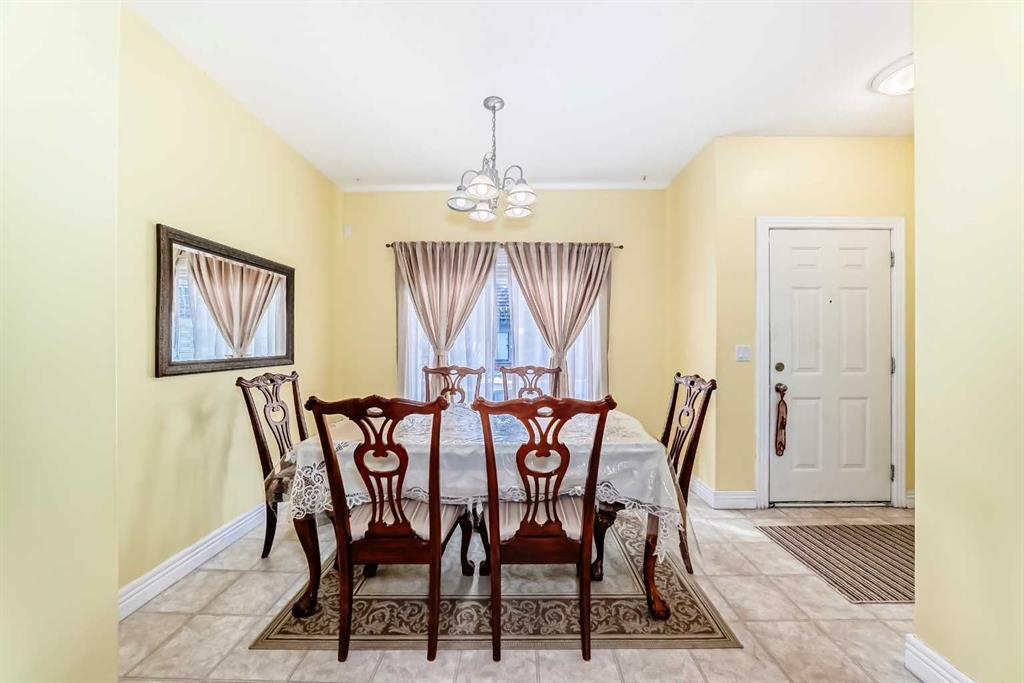 Additional image 3 of 187 Bridlewood View SW, Calgary, AB, T2Y 3X7