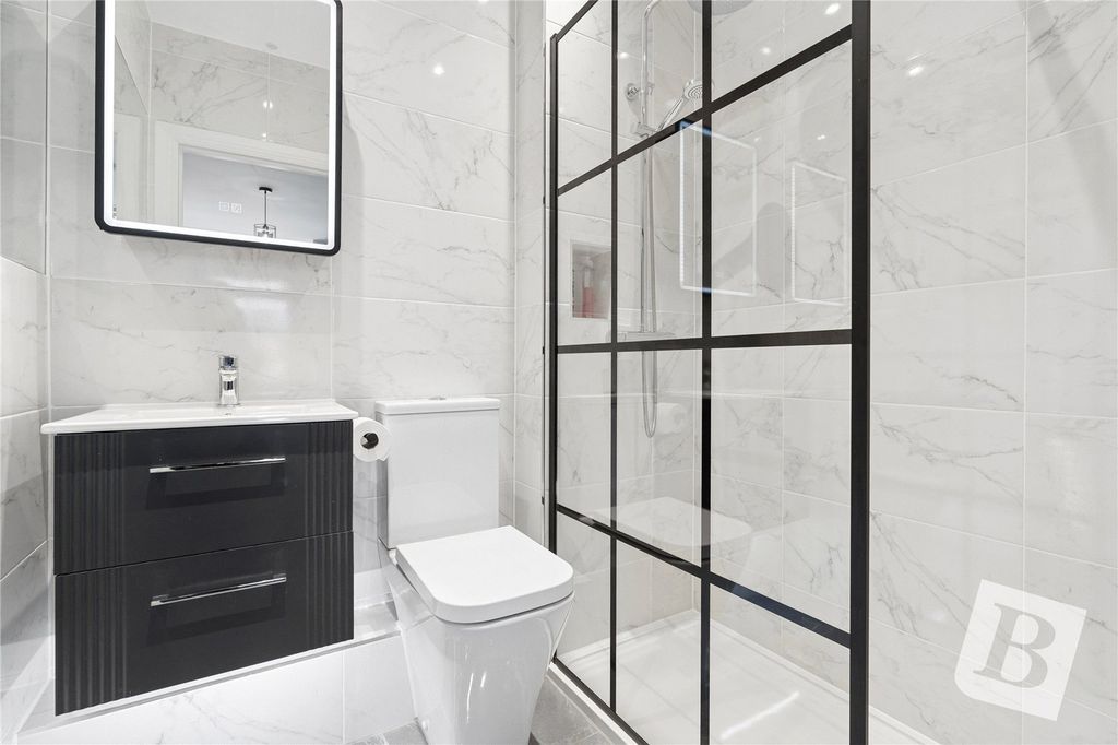 Additional image 8 of 2 bed flat for saleDeyncourt Gardens, Upminster RM14