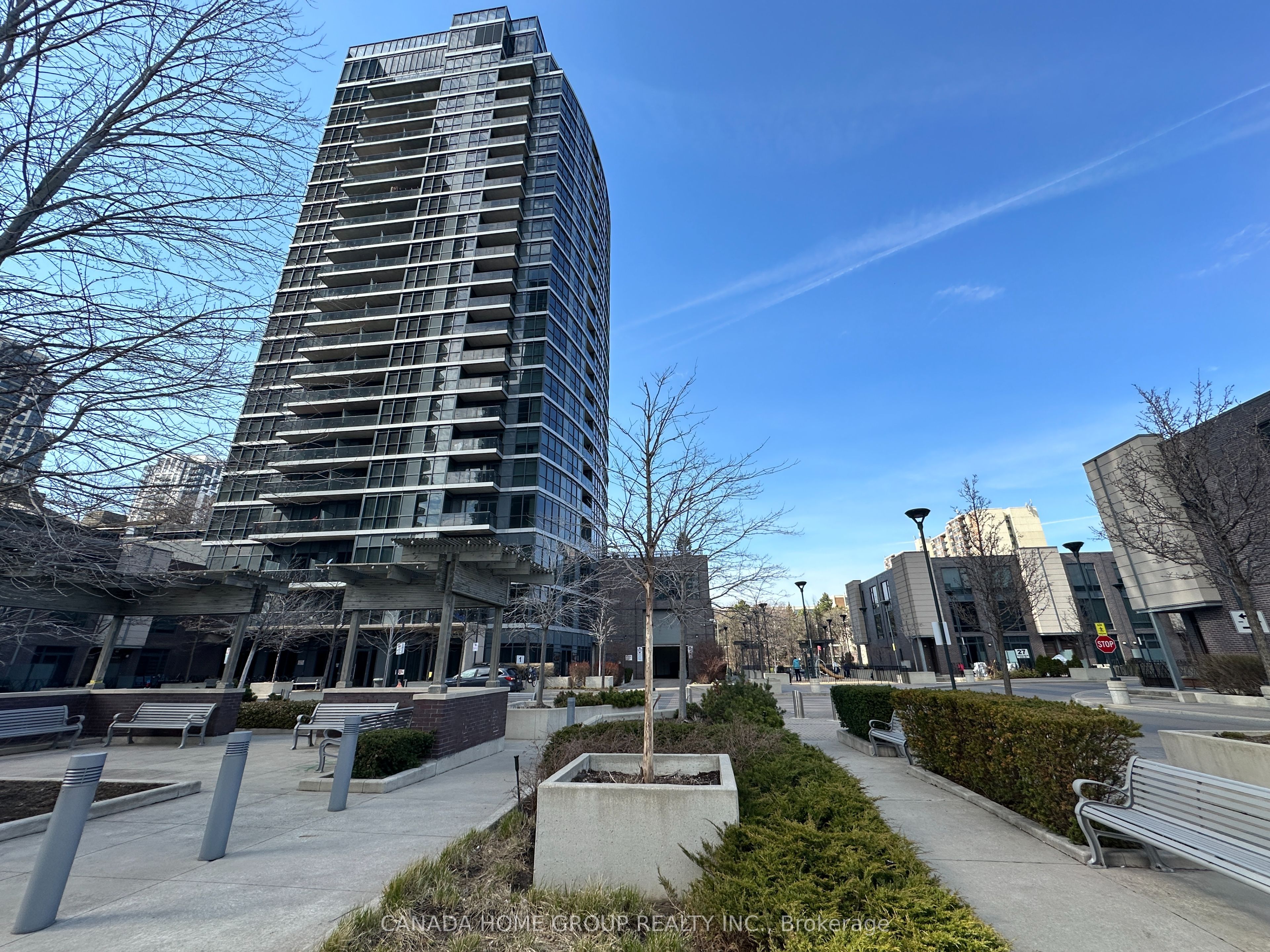 708-1 Valhalla Inn Road, Toronto, ON, M9B 1S9
