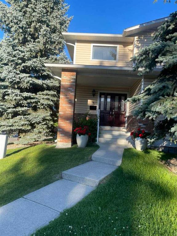 Additional image 2 of 4 Cedargrove Way SW, Calgary, AB, T2W 4V2