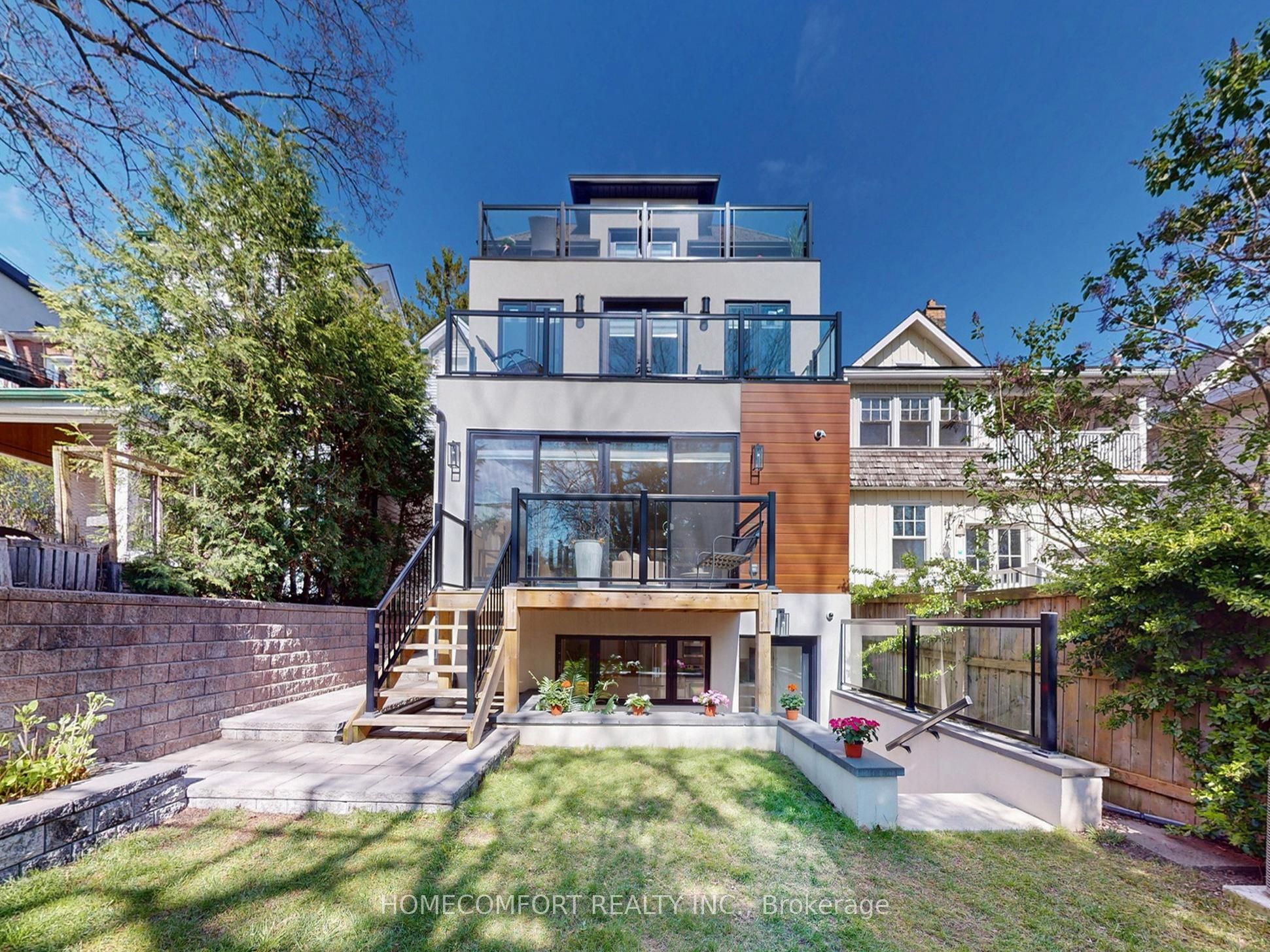 Additional image 3 of 70 Bellefair Avenue, Toronto, ON, M4L 3T8