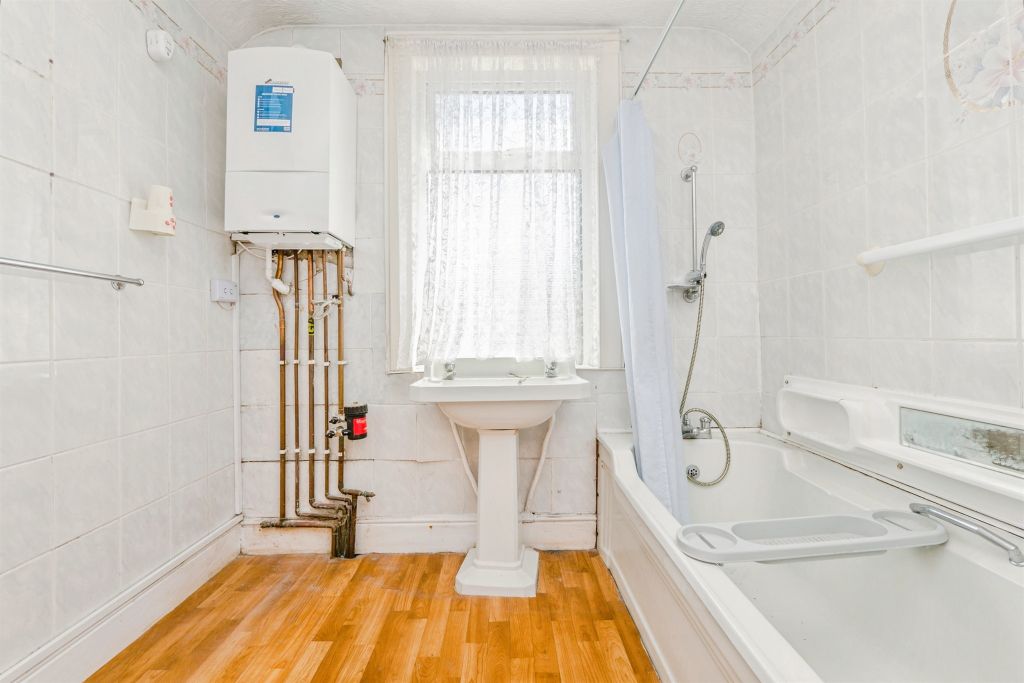 Additional image 11 of 4 bed end terrace house for saleAlbany Road, Roath, Cardiff CF24