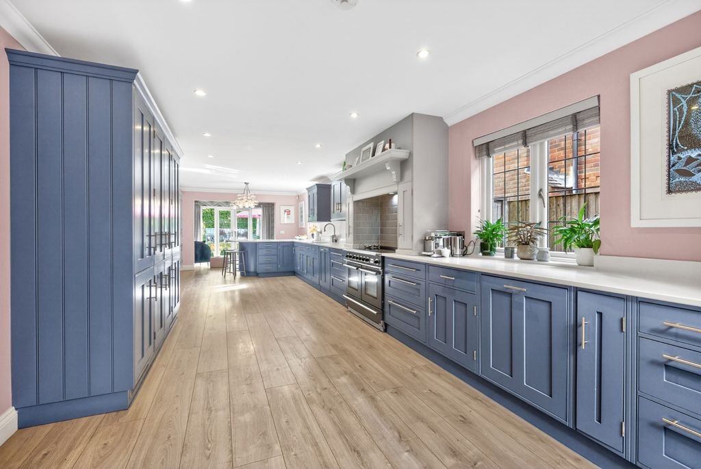 Additional image 5 of 4 bed detached house for saleQuill Hall Lane, Amersham HP6