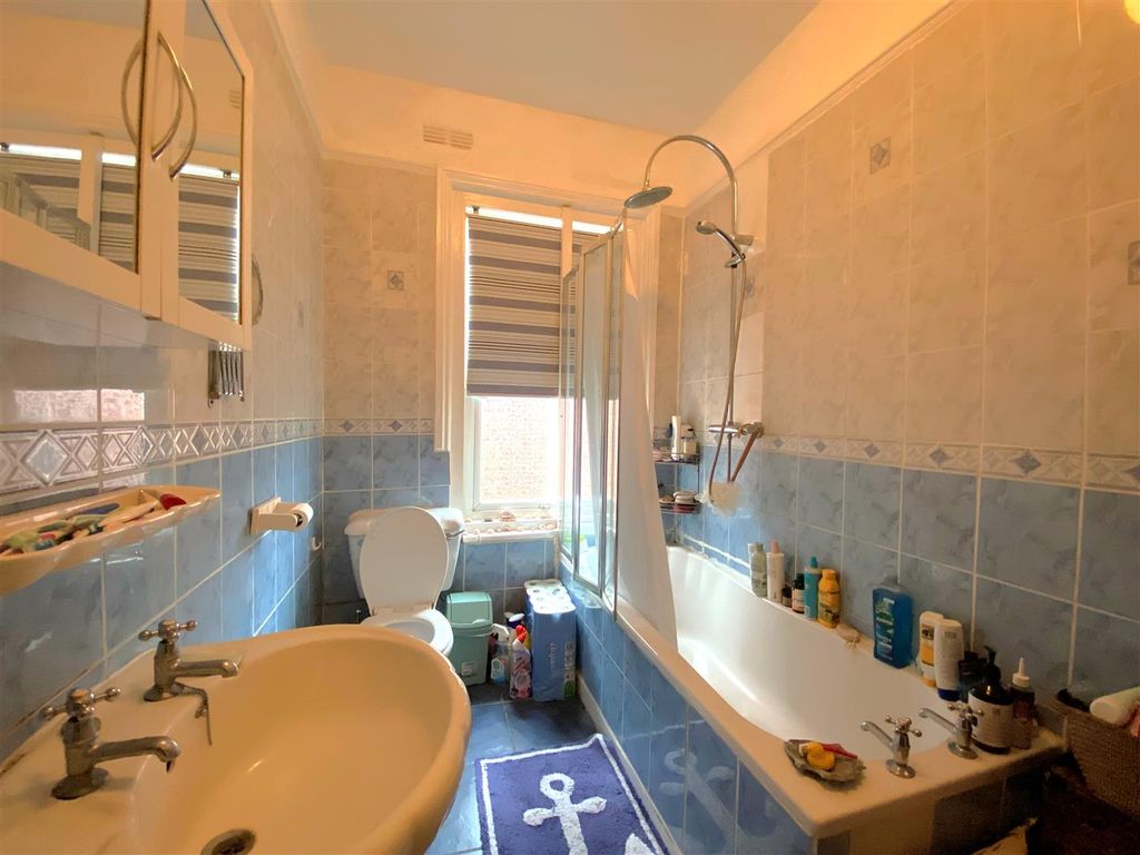 Additional image 11 of 3 bed flat for saleDorset Road, Bexhill-On-Sea TN40