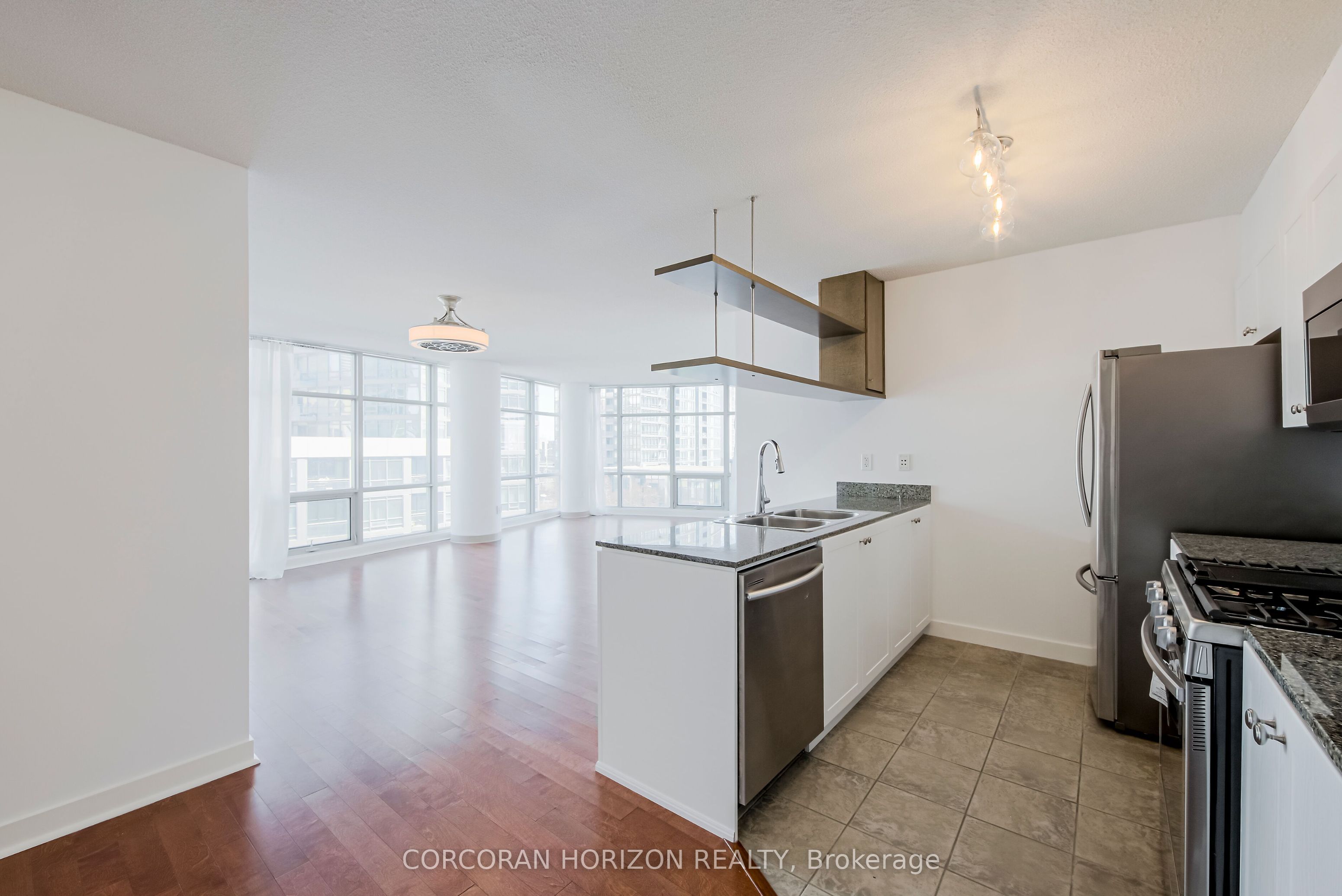 Additional image 6 of 609-10 Navy Wharf Court, Toronto, ON, M5V 3V2
