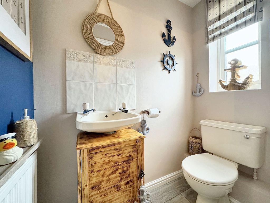 Additional image 17 of 5 bed detached house for saleDowney Grove, Penpedairheol CF82