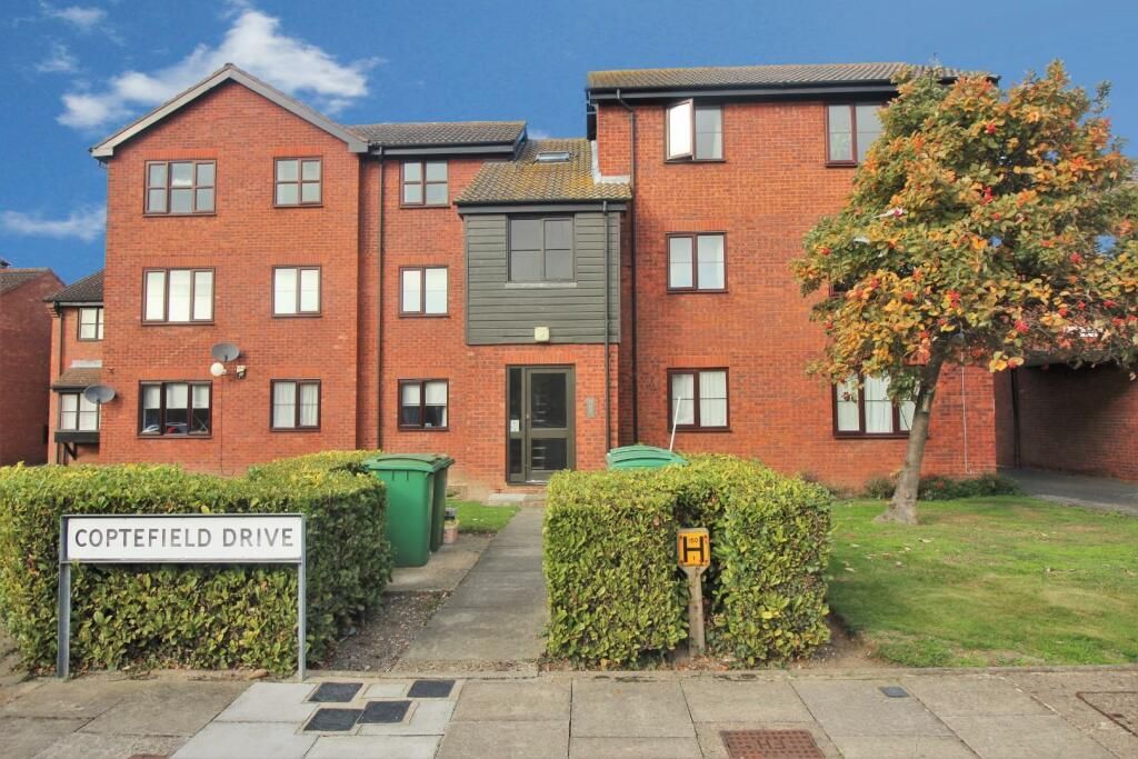 2 bed flat for saleCoptefield Drive, Belvedere DA17