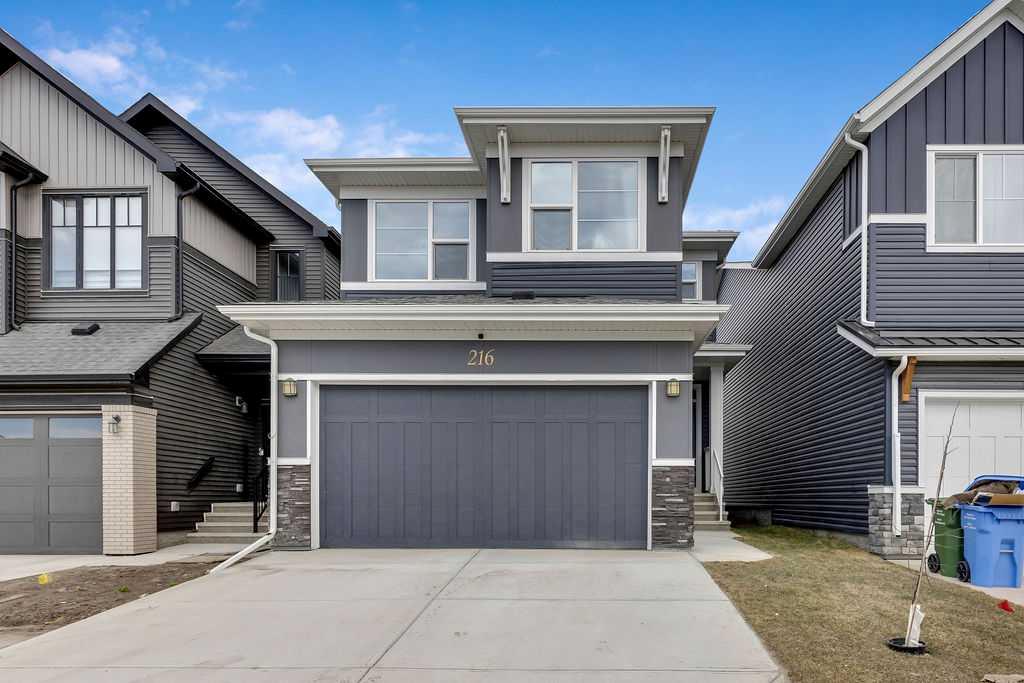 216 Creekstone Row SW, Calgary, AB, T2X4Y5