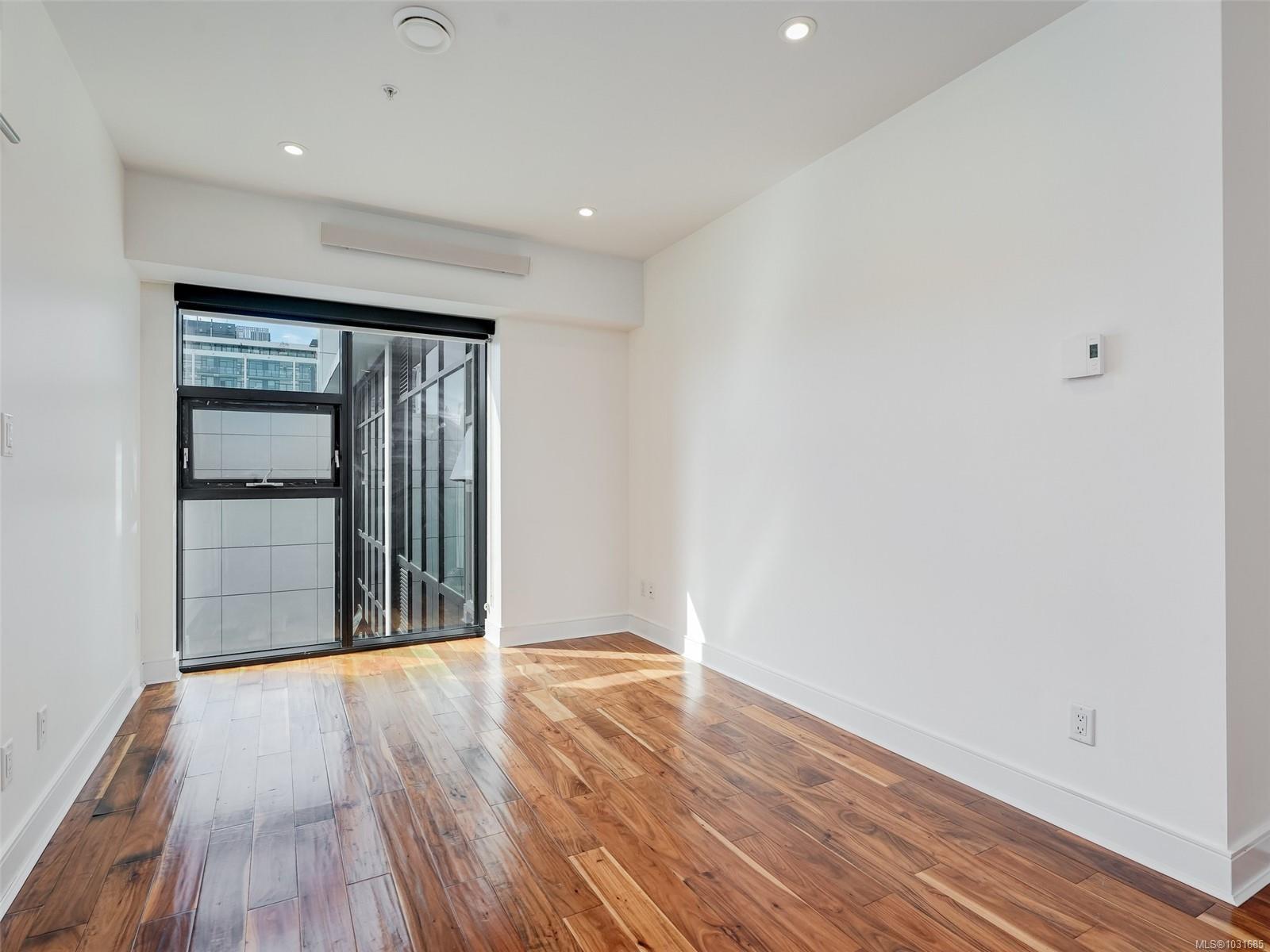Additional image 4 of N414-1105 Pandora Avenue, Victoria, BC, V8V 3P9