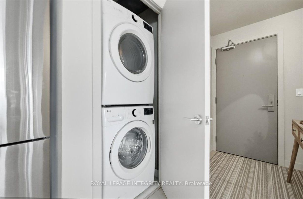 Additional image 5 of 602-203 Catherine Street, Ottawa, ON, K2P 1J5