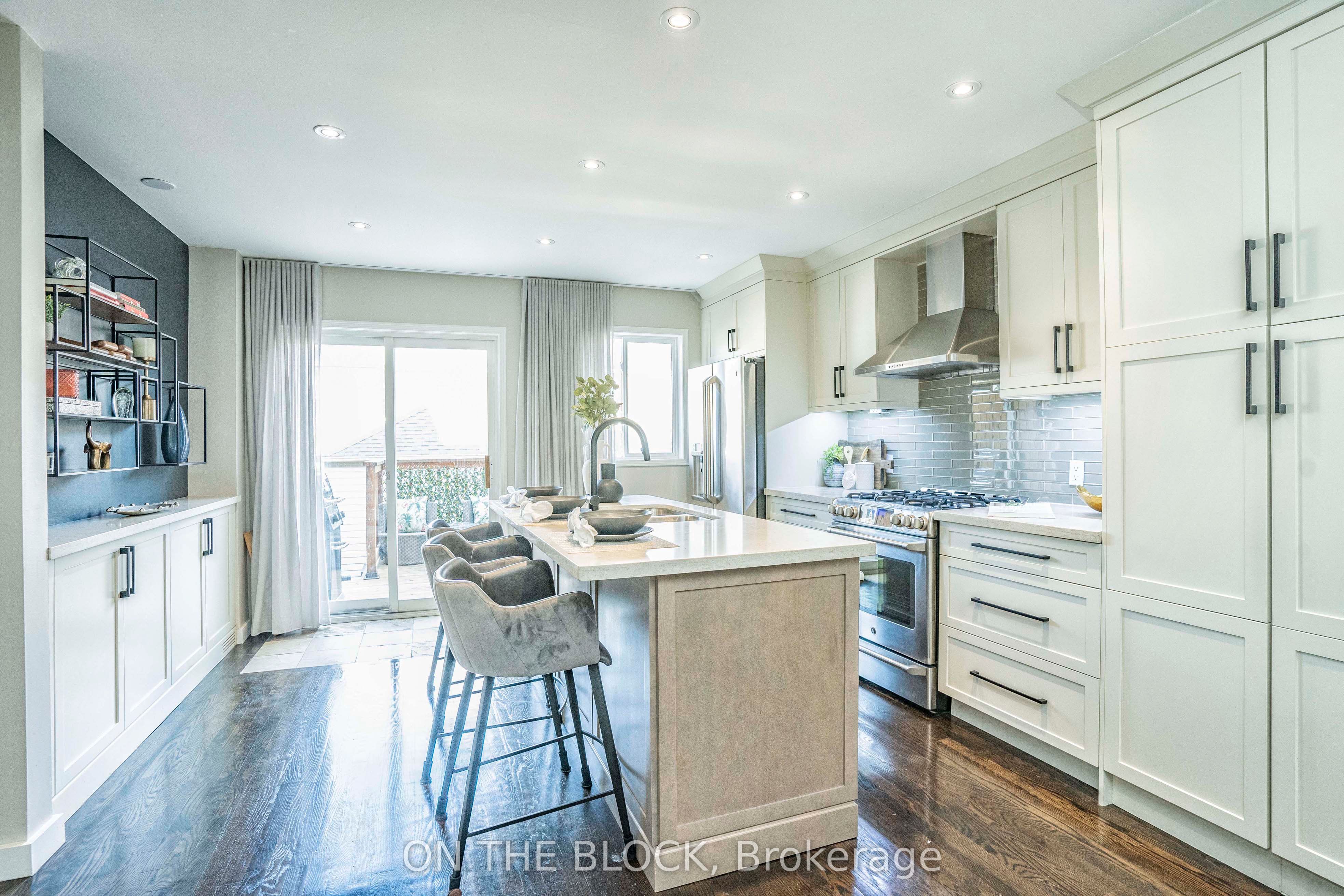 Additional image 3 of 49 Leslie Street, Toronto, ON, M4M 3C3