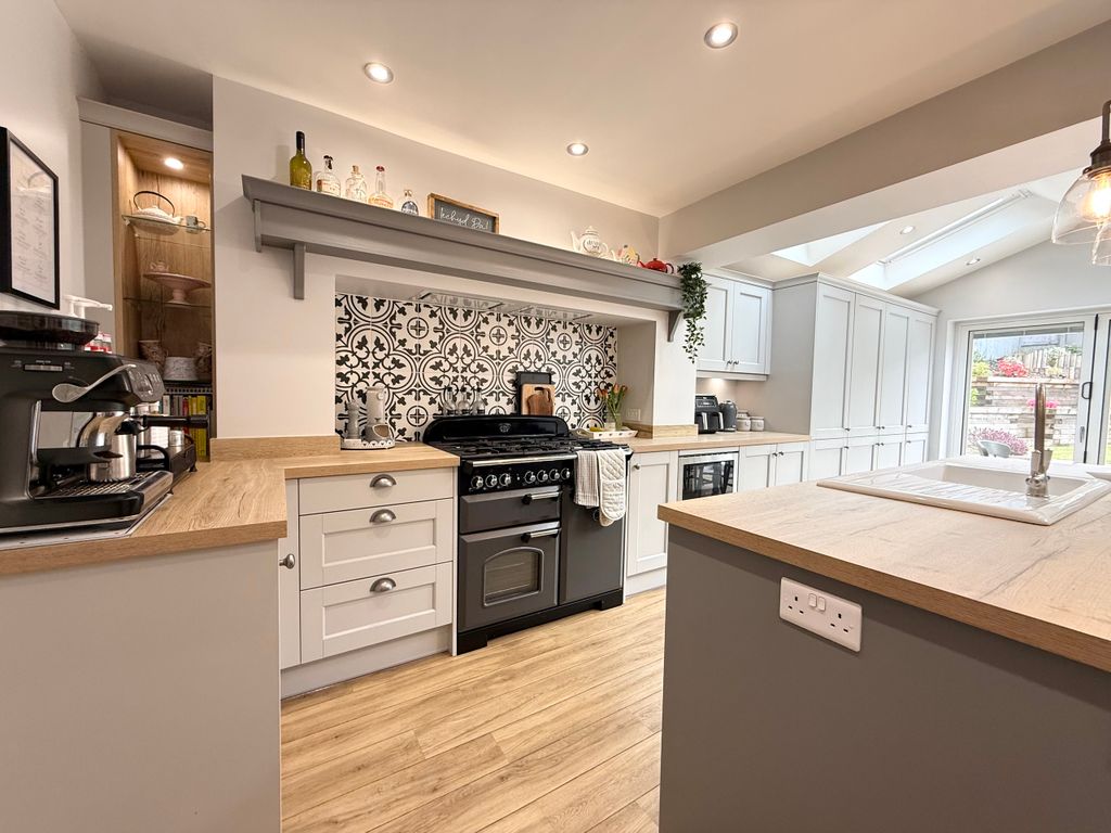 Additional image 12 of 4 bed detached house for saleTan Y Bryn Gardens, Llwydcoed, Aberdare, Rhondda Cynon Taf CF44