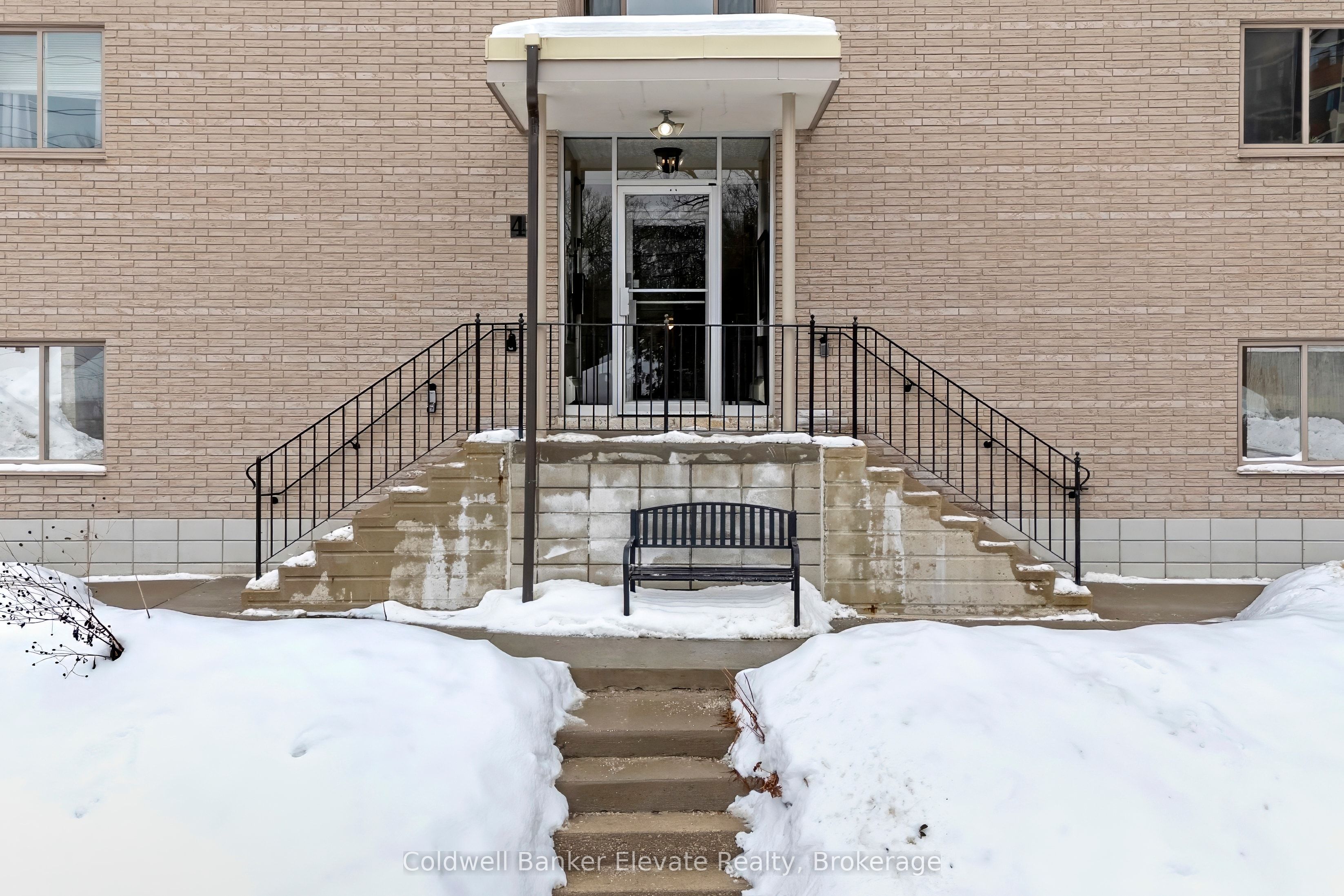 Additional image 3 of 402-49 Park Avenue, Halton Hills, ON, L7G 3H9