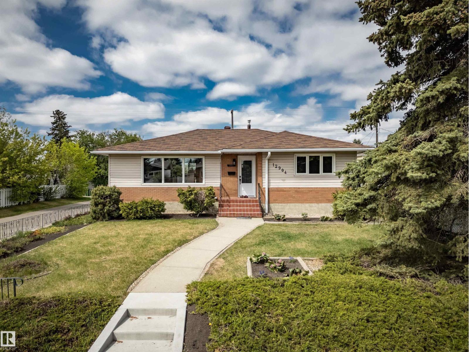 12904 95a Street NW, Edmonton, AB, T5E4A1