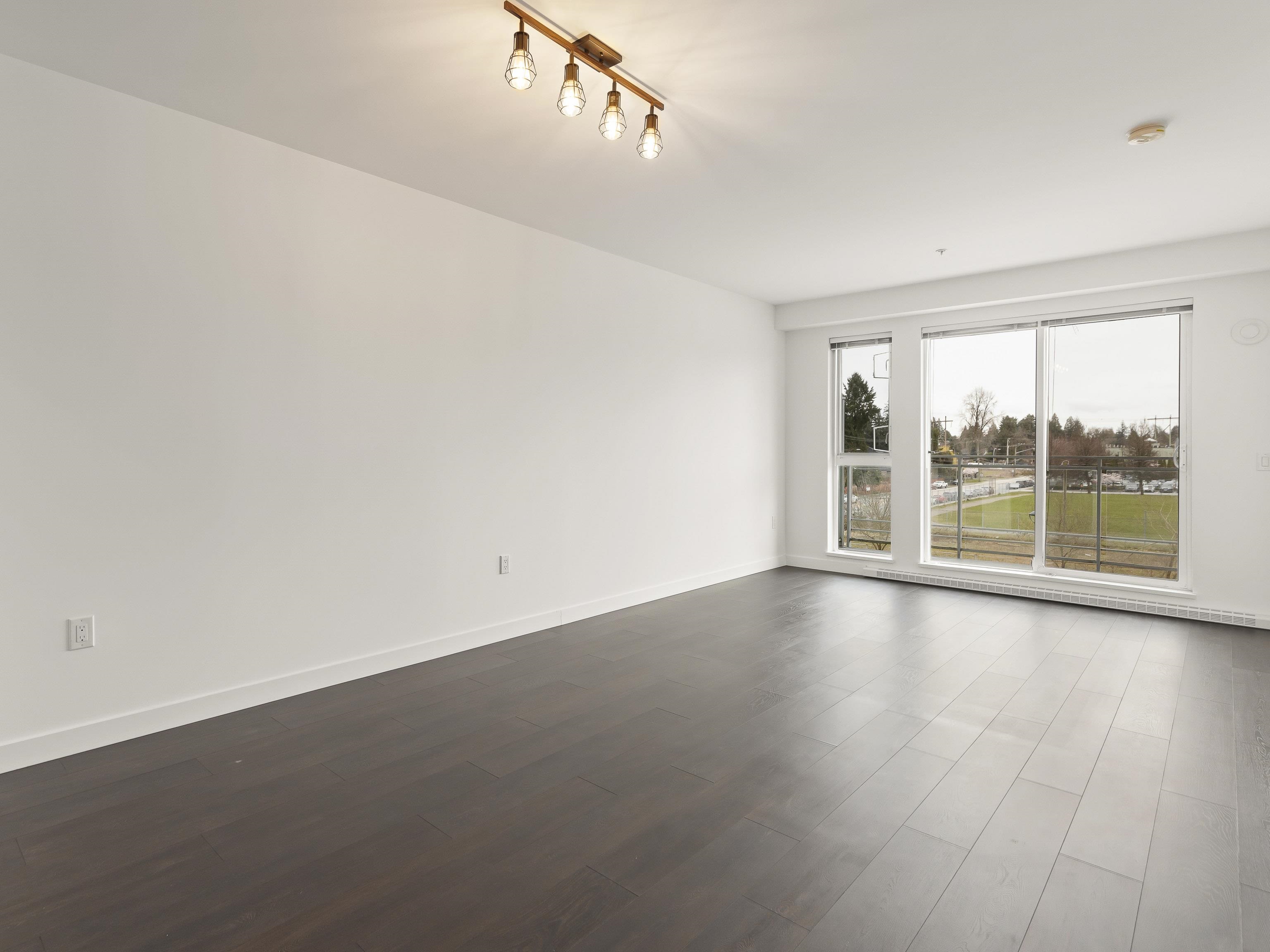 Additional image 5 of 311-10581 140 Street, Surrey, BC, V3T 0M7