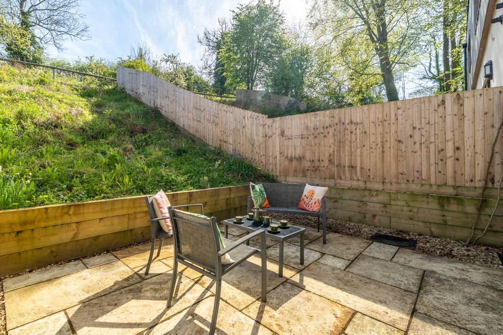 Additional image 9 of 4 bed terraced house for saleChantry, Old Vicarage Gardens, Bruton BA10