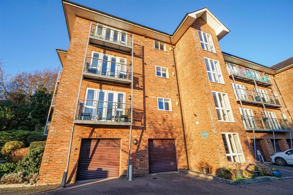 Additional image 15 of 2 bed flat for saleBeachy Head View, St. Leonards-On-Sea TN38