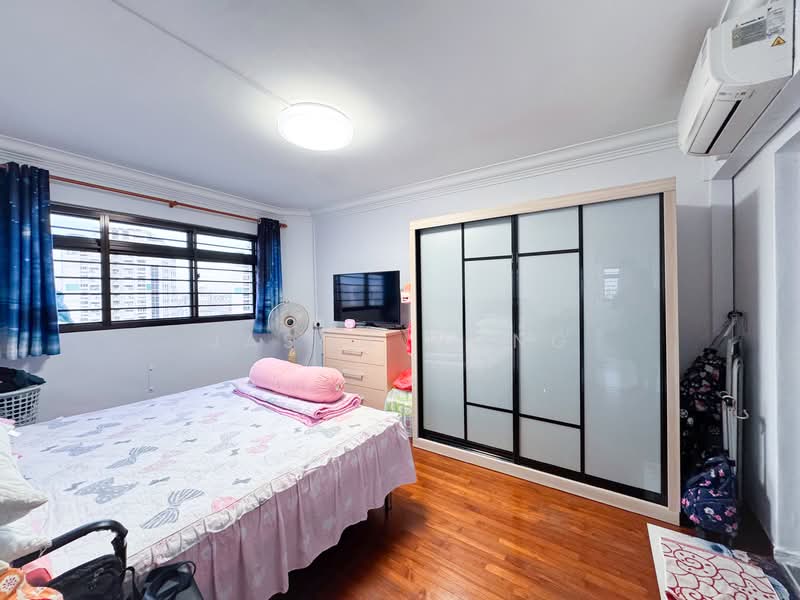 Additional image 9 of 227 Jurong East Street 21