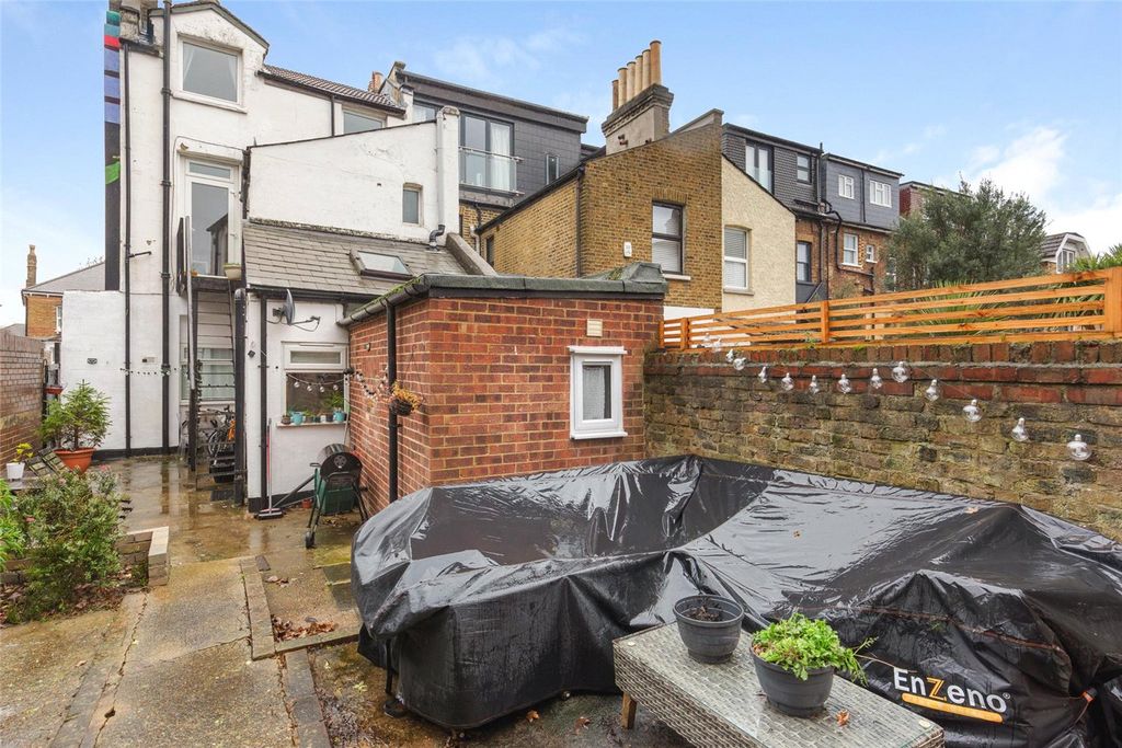 Additional image 15 of 3 bed flat for saleBeckenham Road, Beckenham BR3