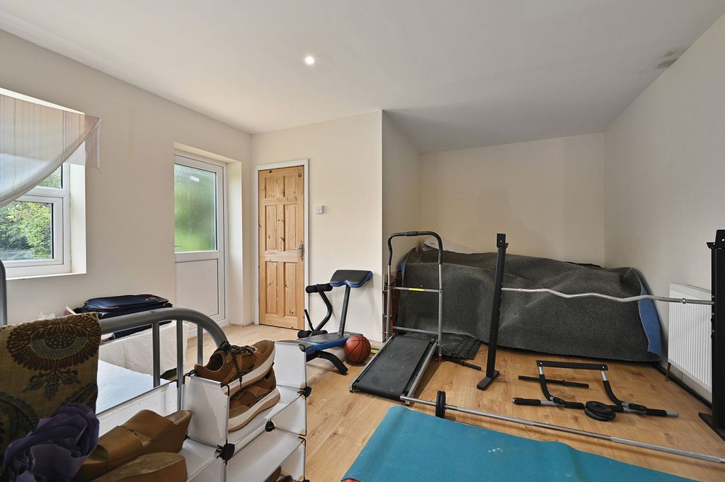 Additional image 11 of 6 bed detached house for saleCanterbury Road, Kennington TN25
