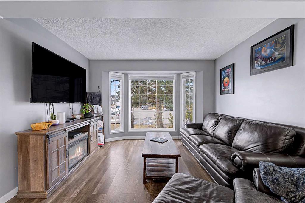 Additional image 5 of 339 Coverdale Court NE, Calgary, AB, T3K 4J8